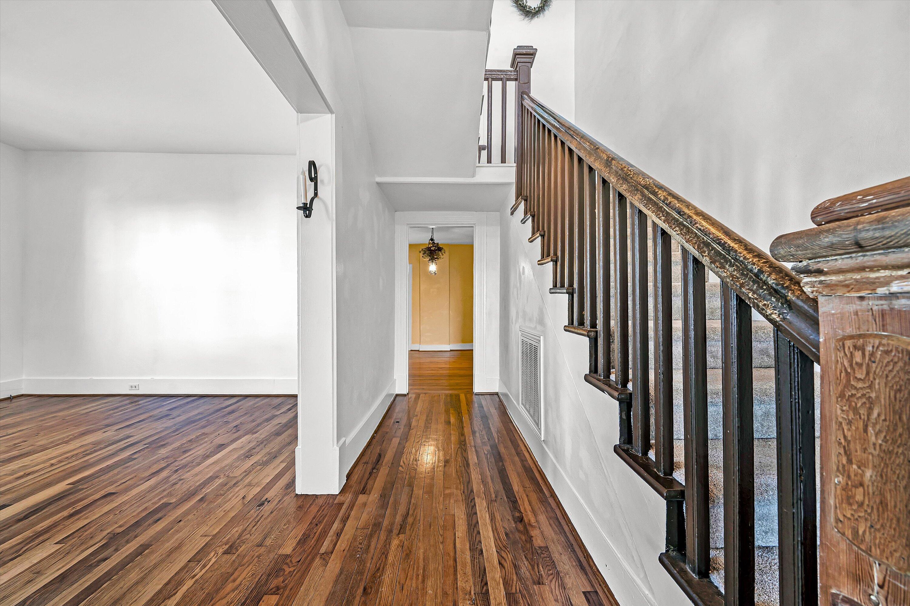 Image 4: 04-DSC00010