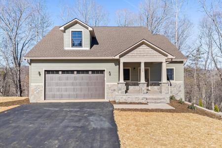 129 Walnut Trace DR