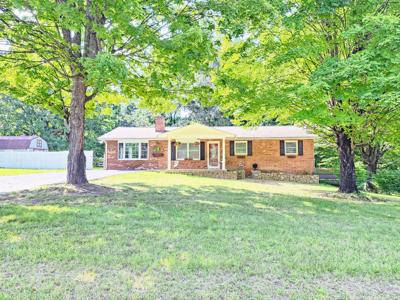 175 Maple AVE