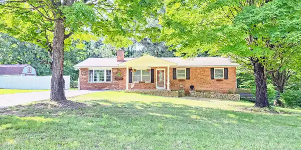 175 Maple AVE