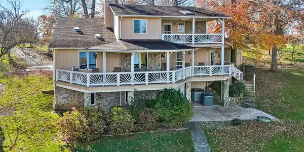 35 Harbor View CIR