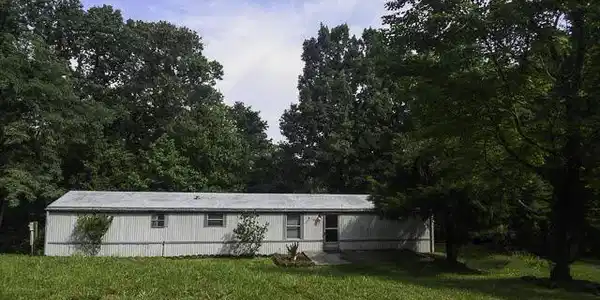 204 Bentwood DR