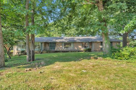 5278 North Spring DR