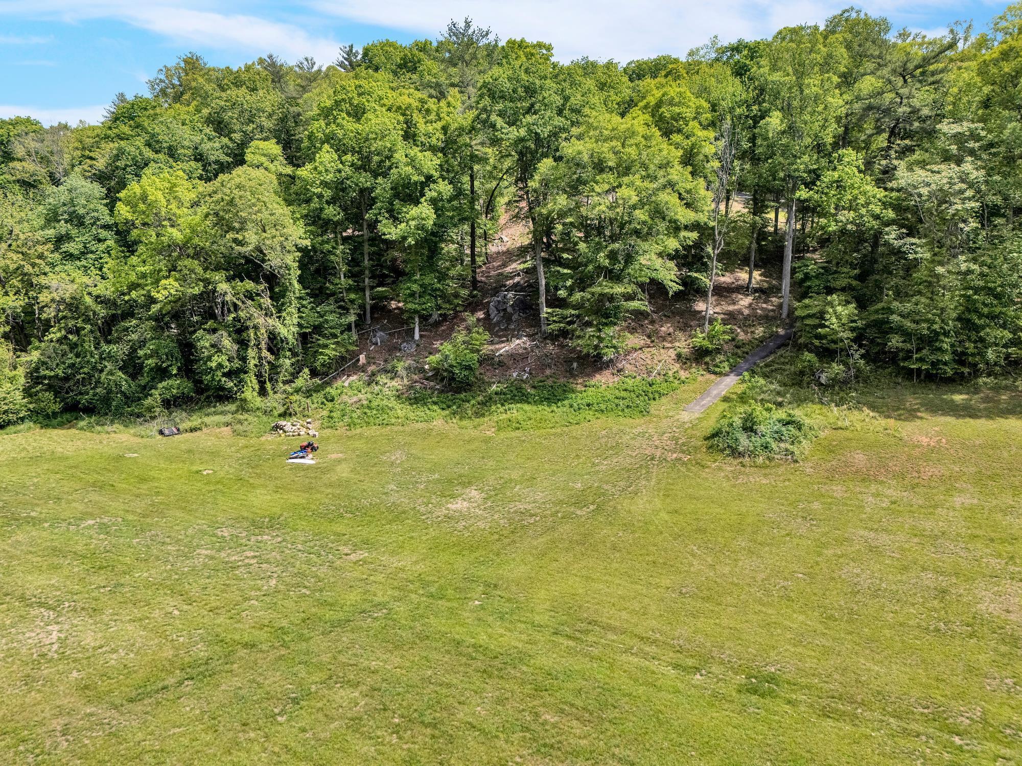 Image 1: lot 26 River Rock