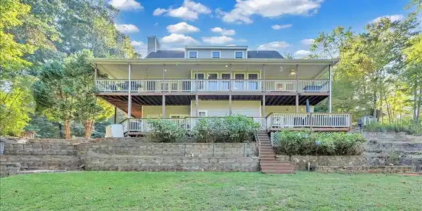 674 Lakeshore Terrace RD