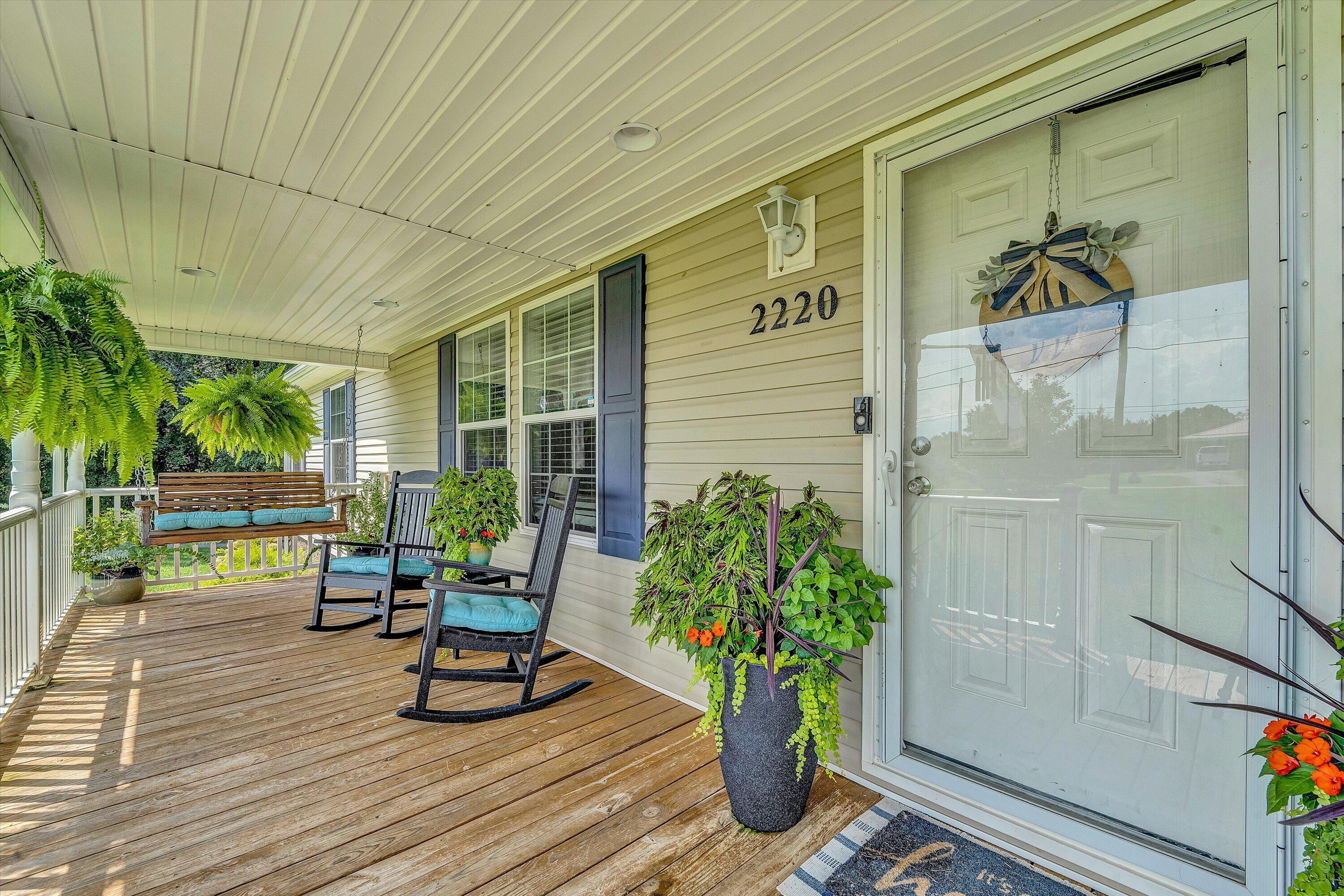 Image 3: Front Porch