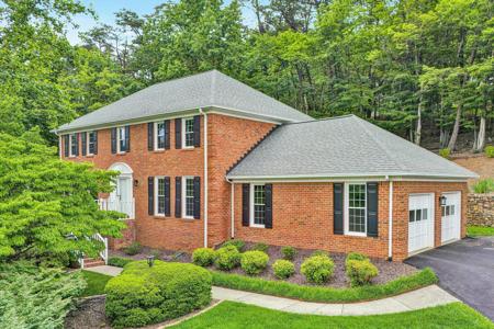 5653 Orchard Valley CIR