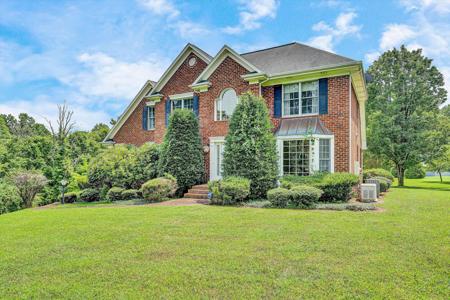 433 Rollingwood CT