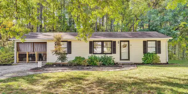 55 Beachview LN