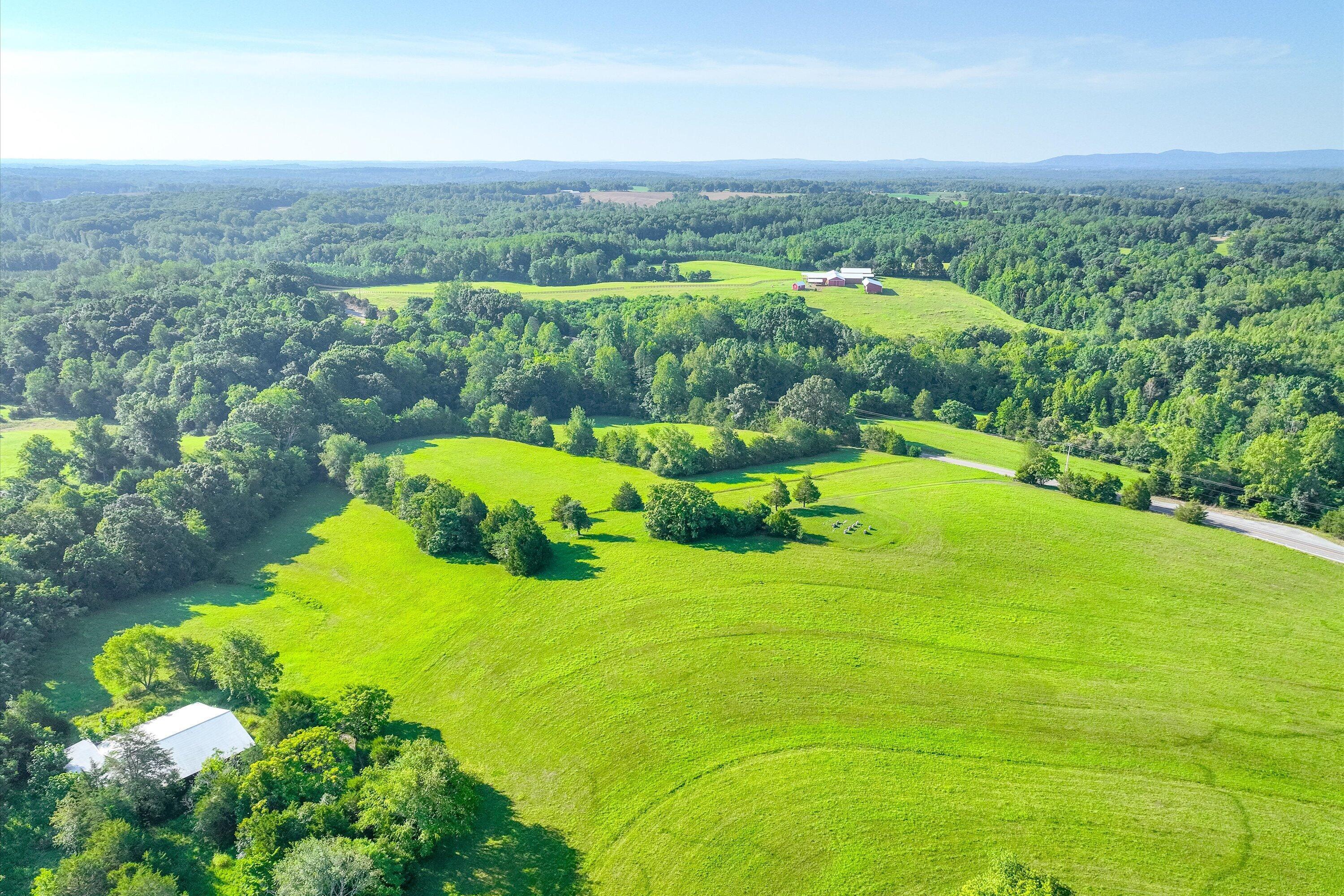 Image 1: Main Listing Photo