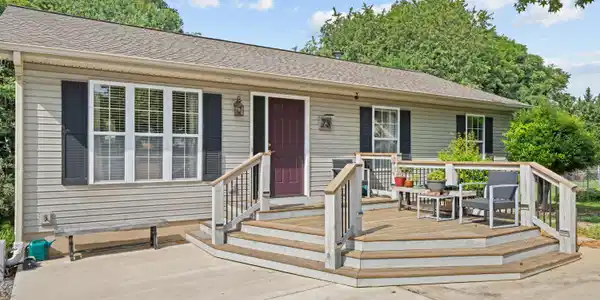 73 Bounty CT