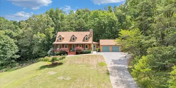 615 Muse RD