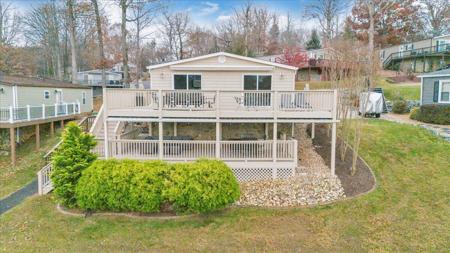 305 Mill Lake RD