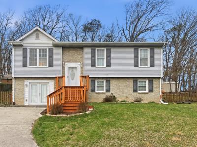 385 Tanglewood DR