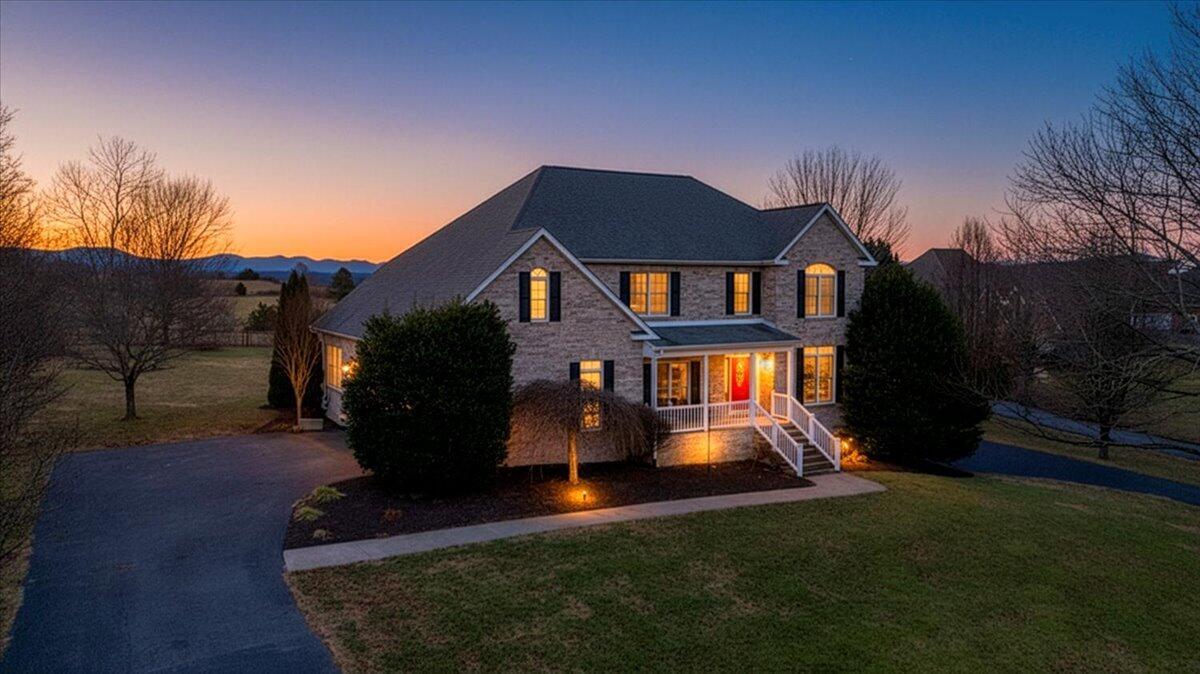 Image 3: 001-DJI_20251231145244_0003_D_MIBF