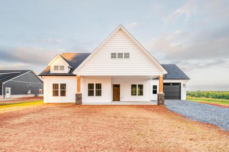 10480 Leesville RD