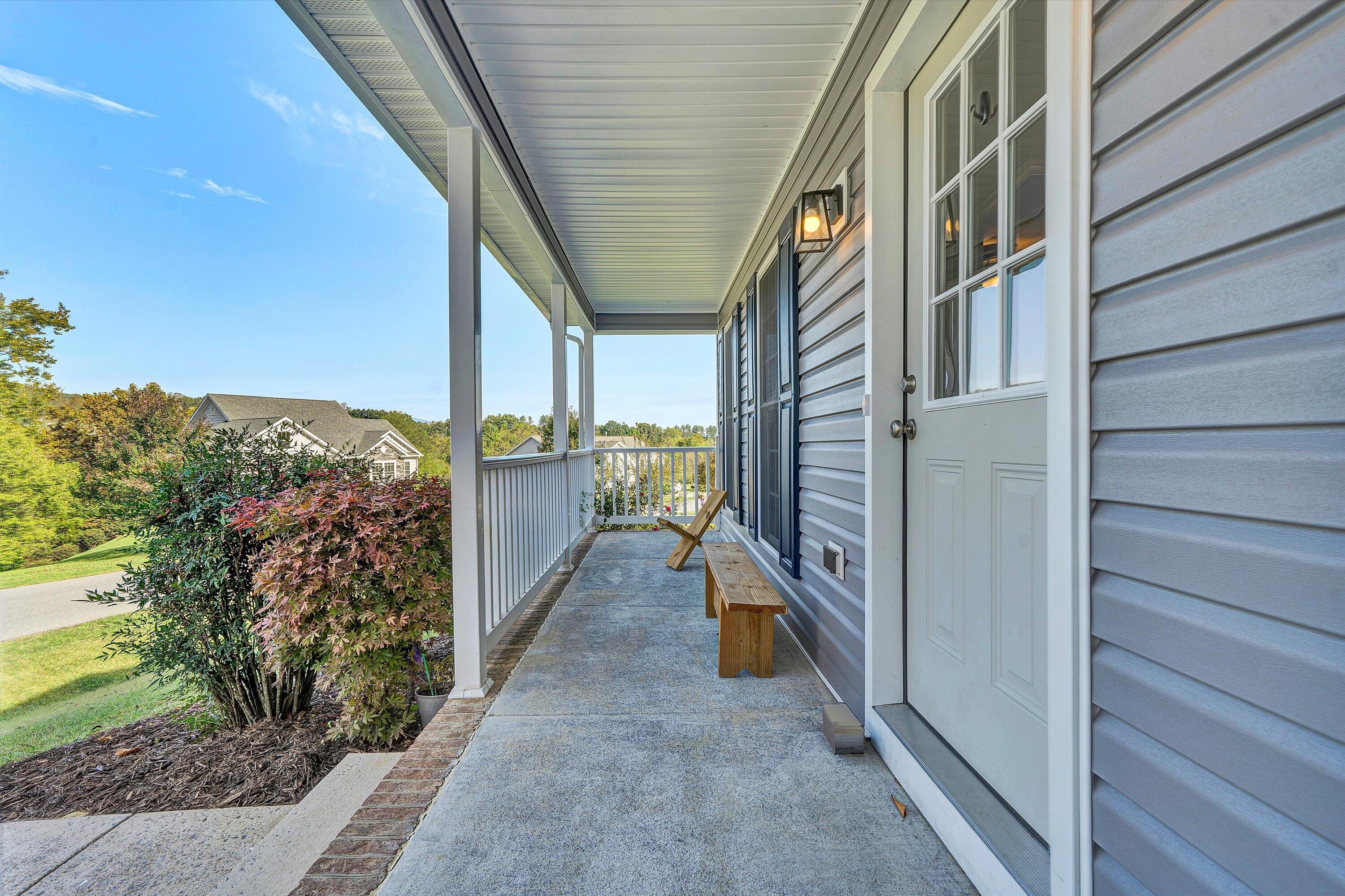 Image 4: 04-SGP-00001