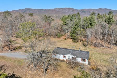 1155 Stonewall RD