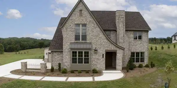 1079 High Oaks DR