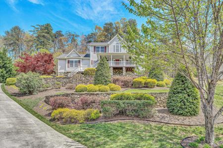 1230 Coronado DR