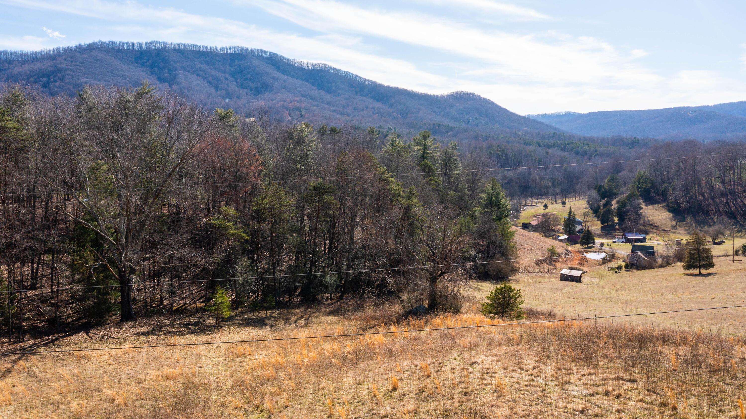 Image 4: 3.44 acres