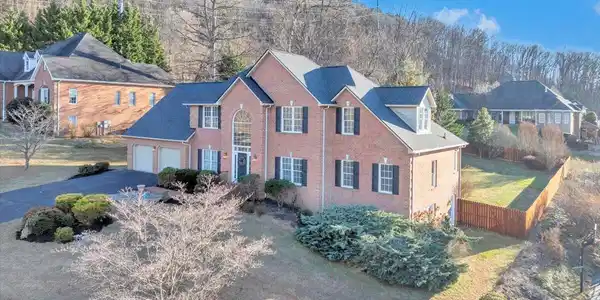 232 Post Oak DR