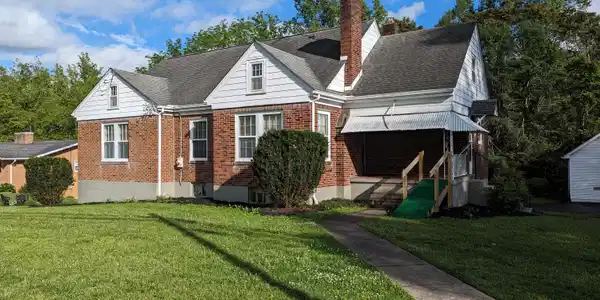 1987 Franklin ST