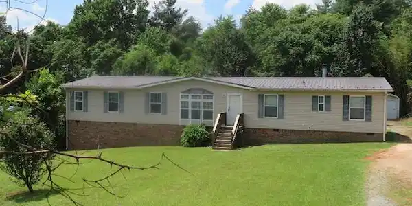 921 Briar Ridge RD