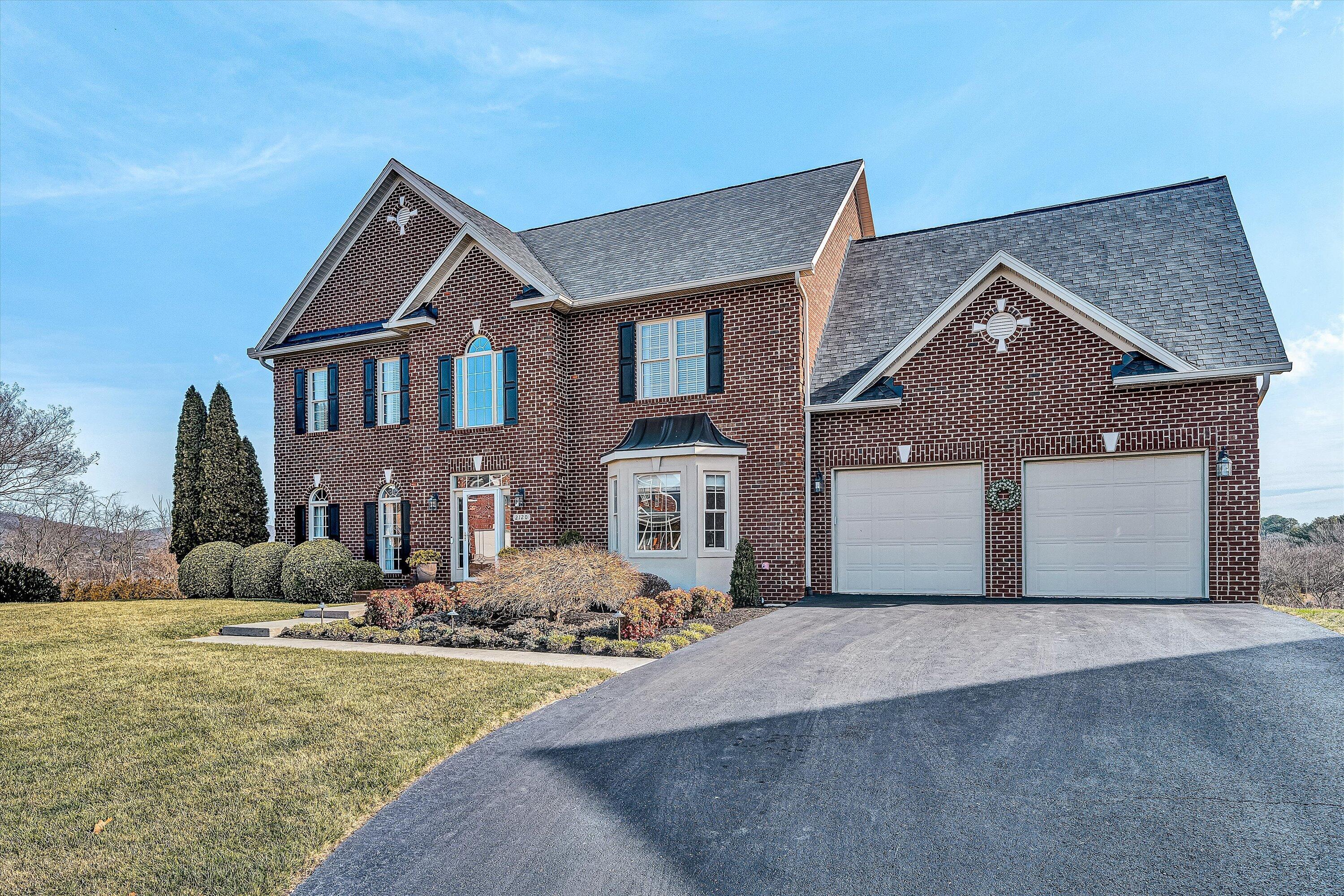 Image 3: 003-VM-08233