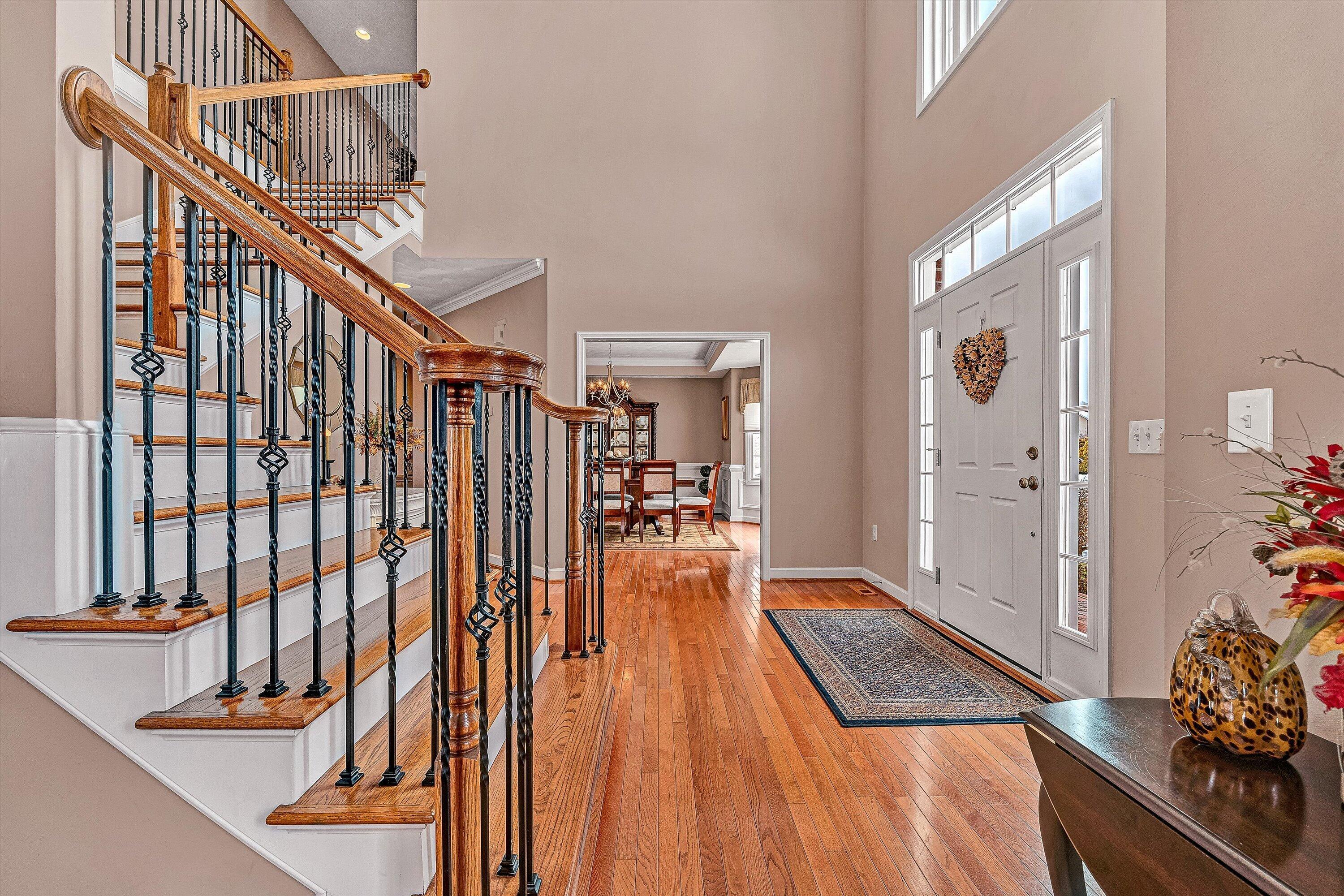 Image 4: 004-VM-08508