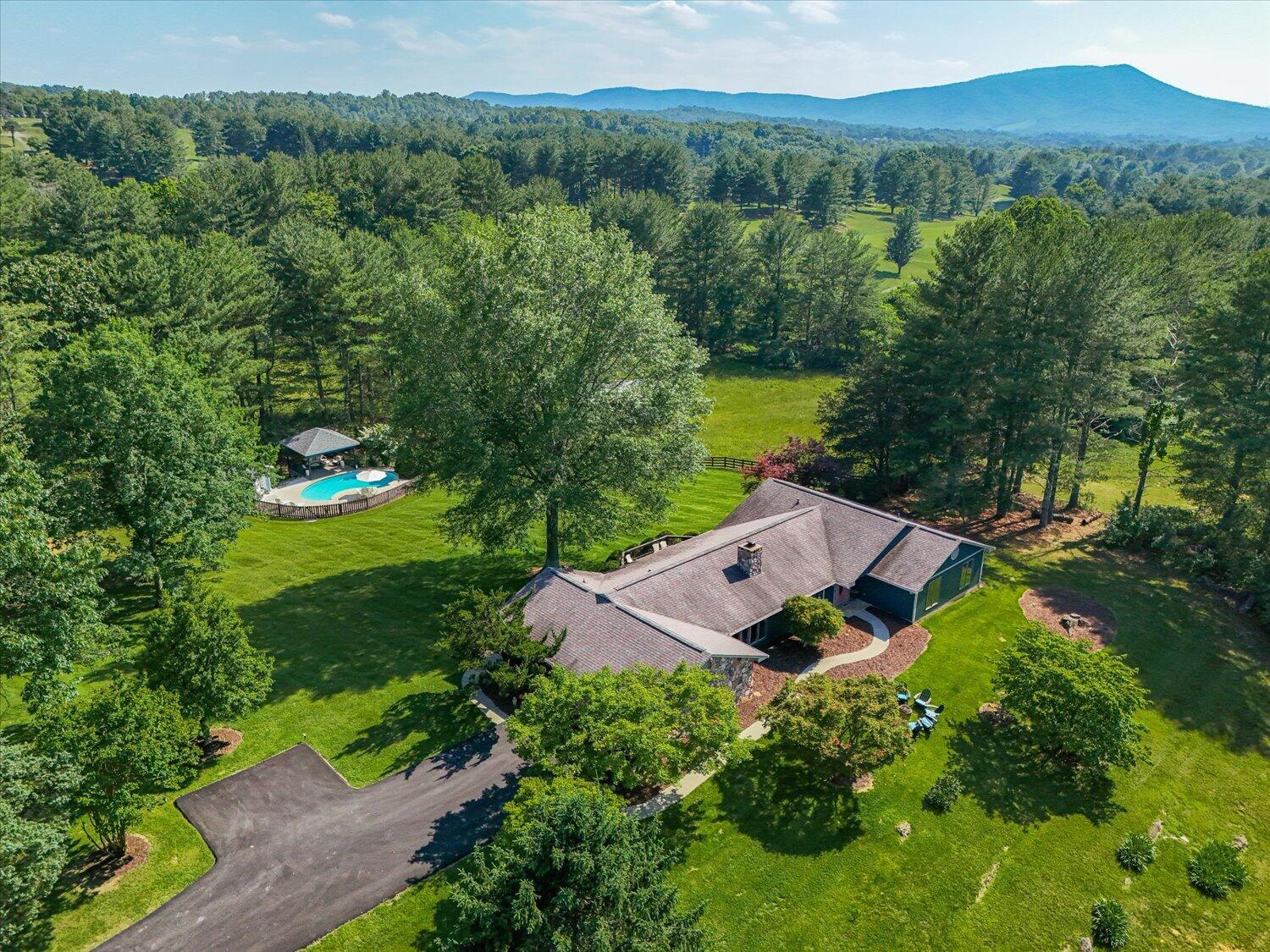 Image 1: 55-569 Sprinkle-55