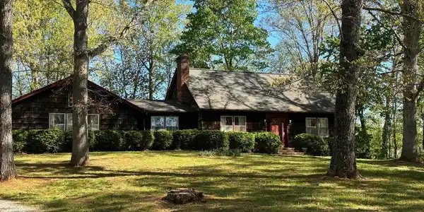 1115 Robin Ridge RD
