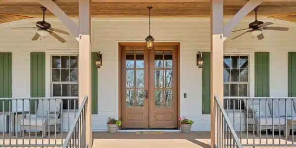 220 Fox Run RD