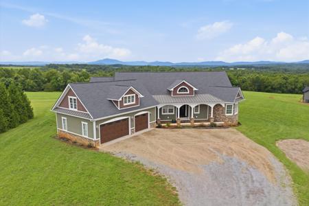 379 Greenhouse RD