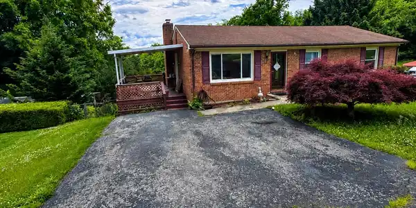 1140 Mineral Springs DR