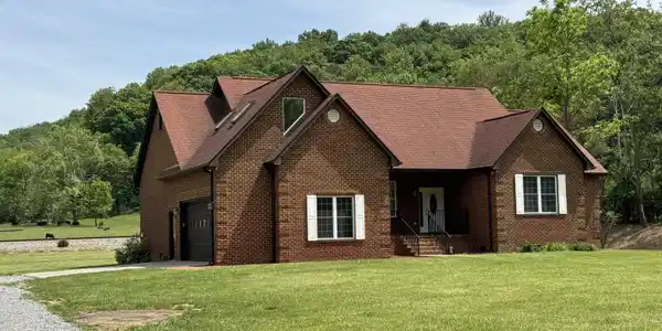3772 Lithia RD