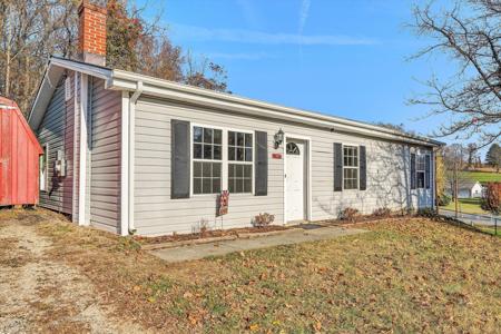 39 Maple AVE