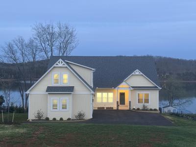 86 Dalton LN