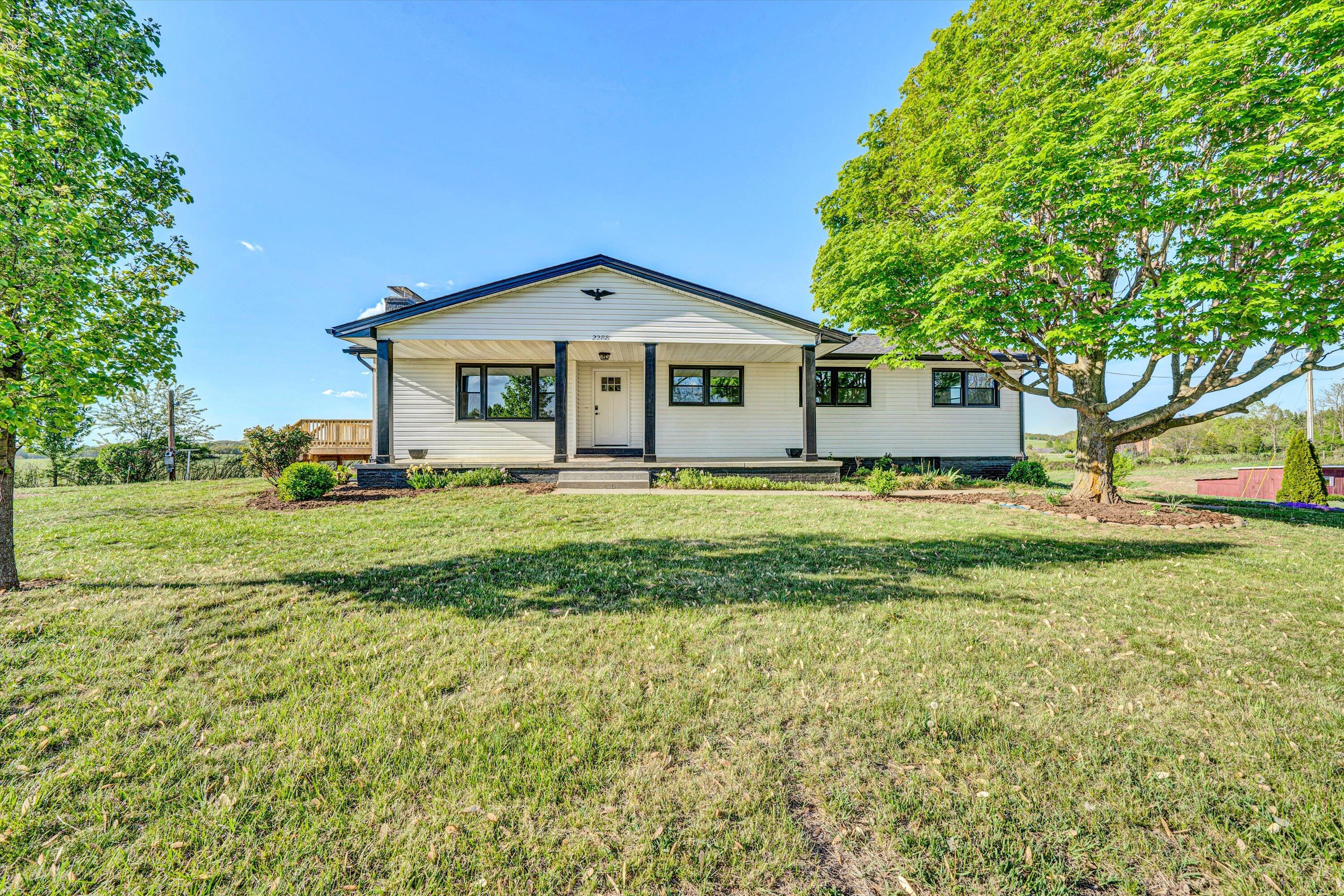 Image 1: 40-DSC00426