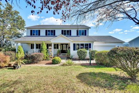 312 Horseshoe Farm RD