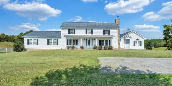 12715 Smith Mountain Lake PKWY