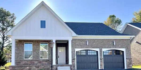 240 Stonecreek WAY