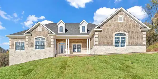 4614 Afton LN