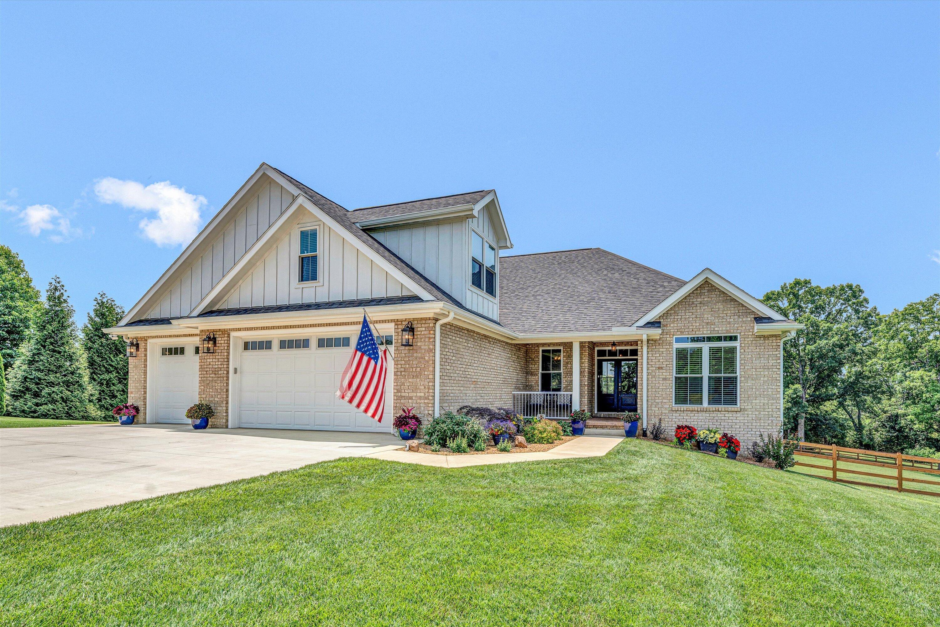 Image 1: 01-DSC00259