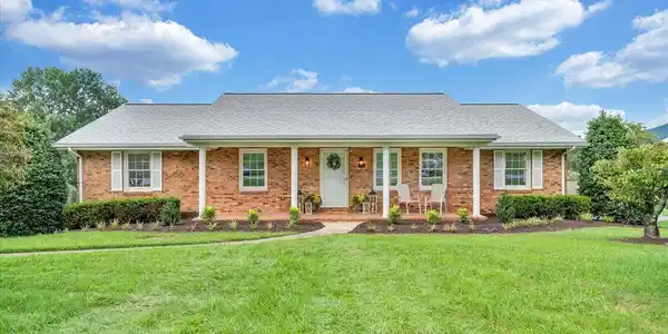 75 McIntosh RD