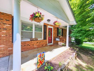 175 Maple AVE