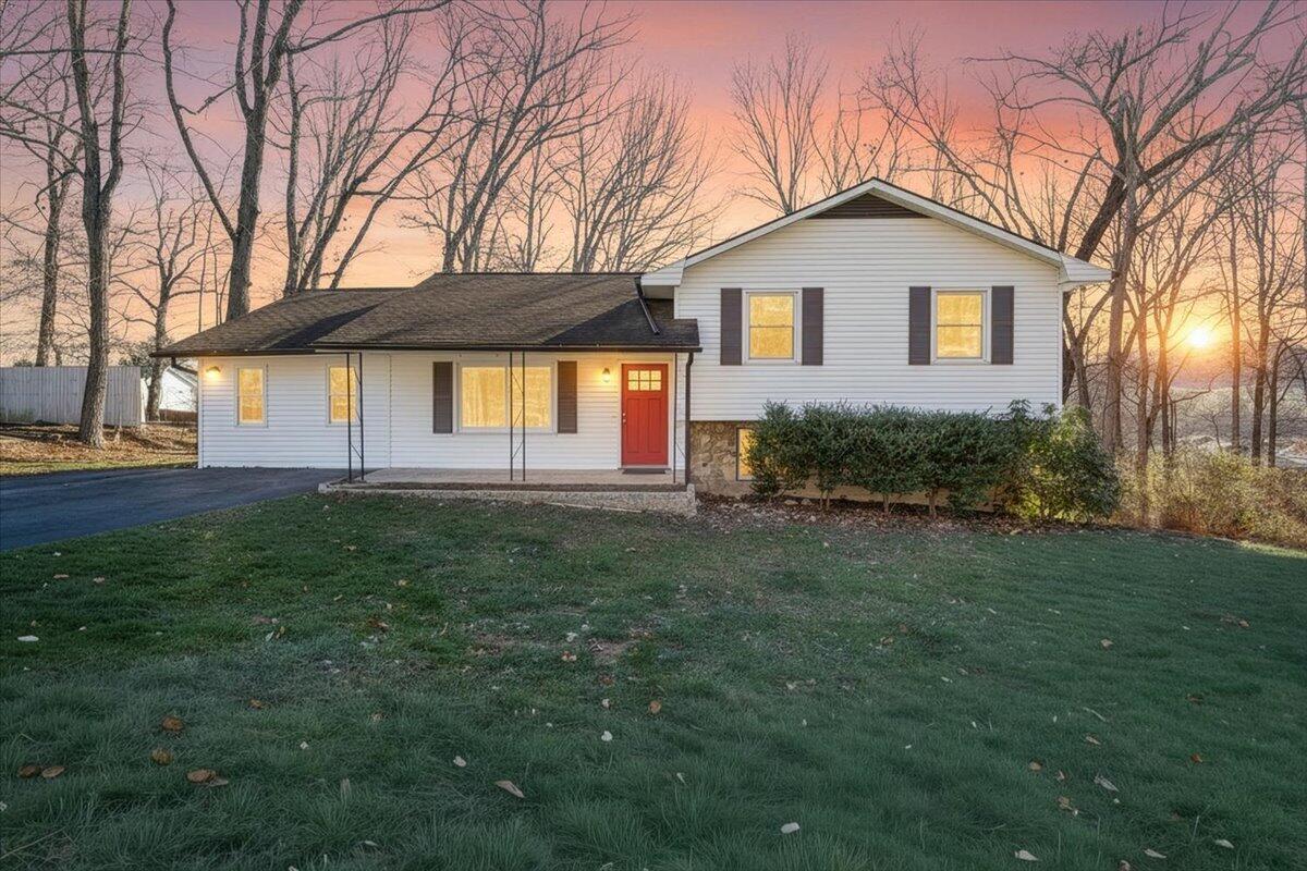 Image 2: 01-MIB07854F