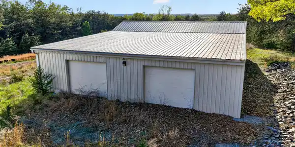 Image 3: Warehouse