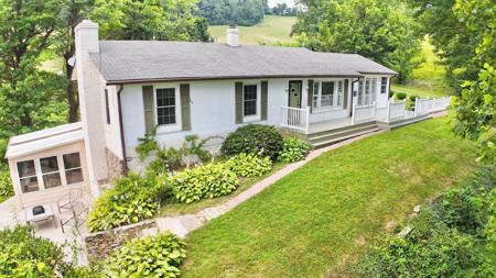2643 Wades Gap RD