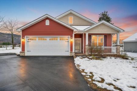 1196 Cardiff CT